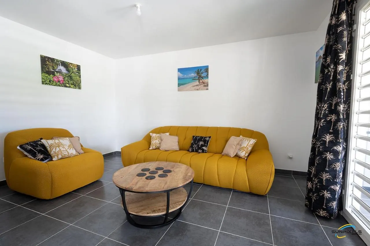 公寓 L'Anse Plage Appartement 2 Chambres Avec Spa A 200 M De La Plage, Jardin Prive Et Parking 莱特鲁瓦西莱 马提尼克